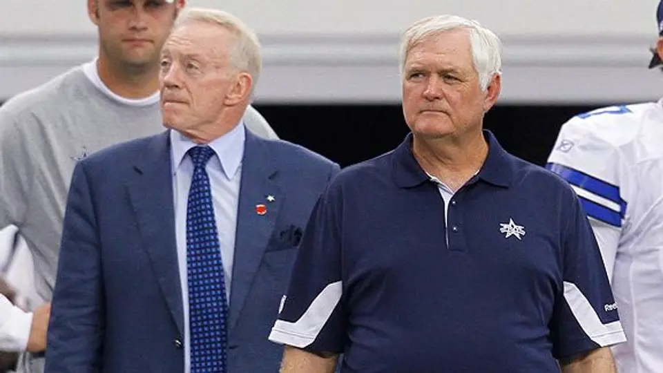 Dallas se queda sin página web en el peor momento