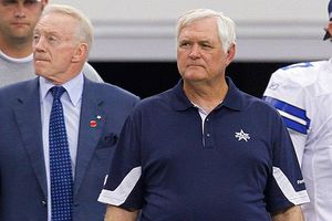 Dallas se queda sin página web en el peor momento