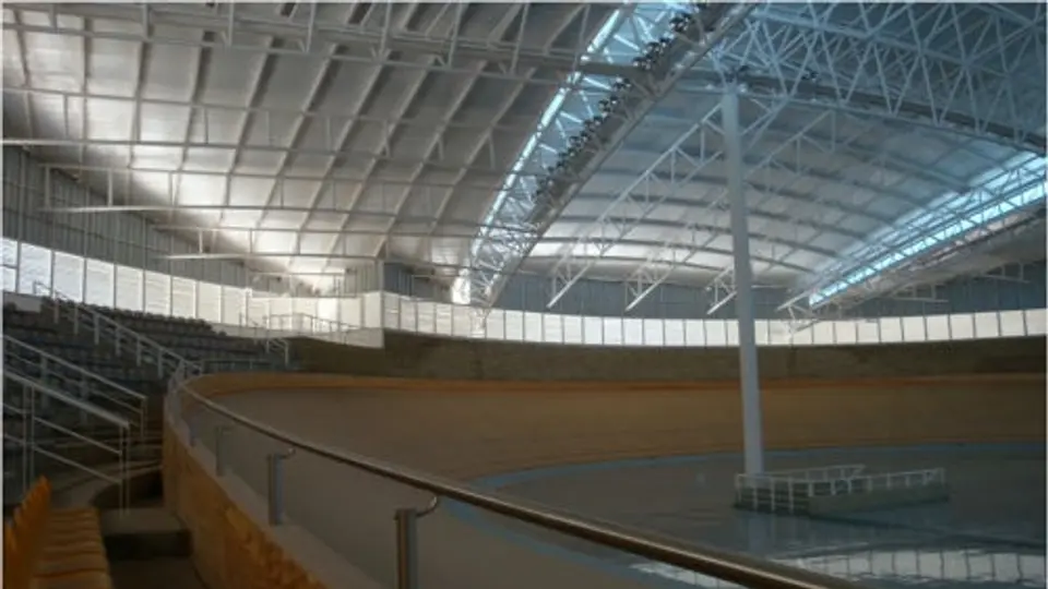Atropellan a señora en la pista de patinaje de Panamericanos
