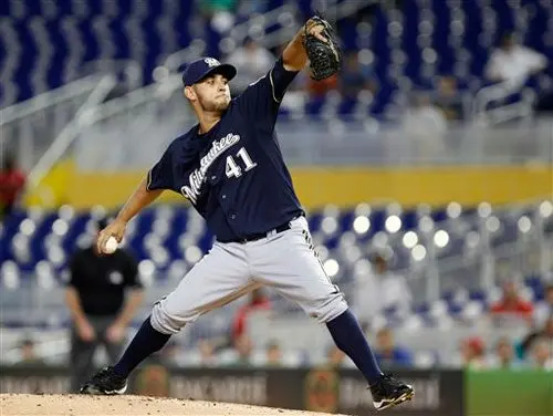 Marco Estrada, comprometido con la Selección Mexicana de beisbol