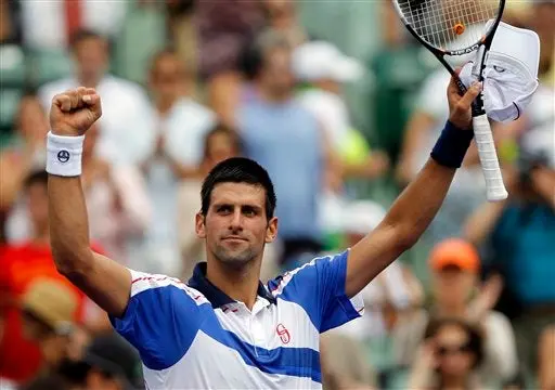 Djokovic lejos de Nadal en la cima mundial