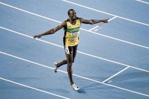 Bolt regresó a la cima del podio en los 200 metros