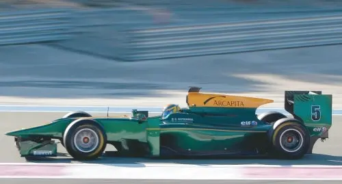 'Guti' prueba auto nuevo para temporada en la GP2
