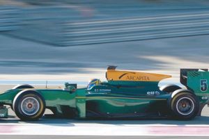 'Guti' prueba auto nuevo para temporada en la GP2