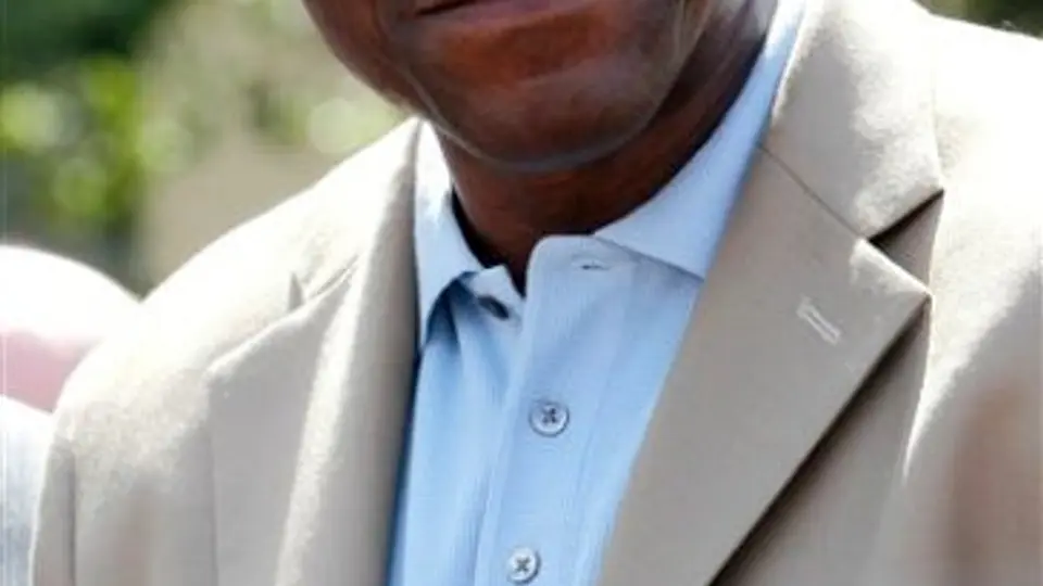 Carl Lewis será candidato a senador en Nueva Jersey