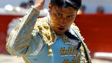 El torero Enrique Espinoza se reporta grave tras accidente