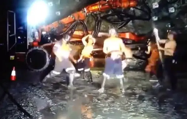 Despiden a mineros por hacer el 'Harlem Shake'