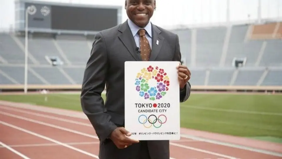 Carl Lewis apoya a Tokio para los JO del 2020