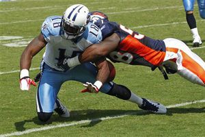Titanes se imponen 17-14 a Broncos