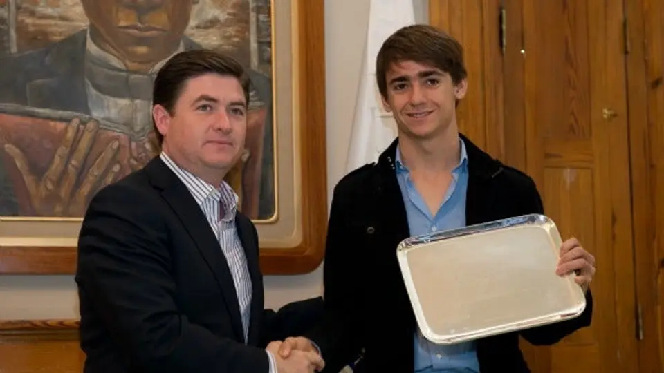 Esteban Gutiérrez es homenajeado en Monterrey