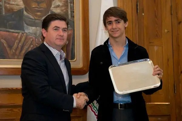 Esteban Gutiérrez es homenajeado en Monterrey