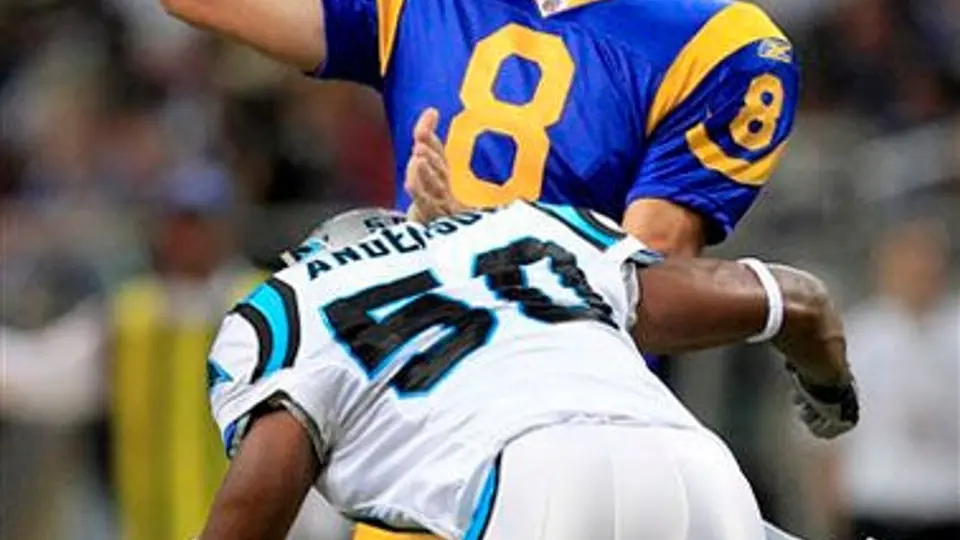 Sam Bradford lanza dos pases de touchdown y Carneros gana 20-10 a Panteras
