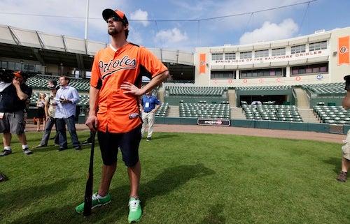 Phelps posa para las fotos | AP