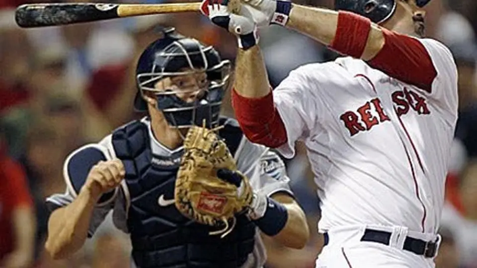 Adrián González, ganador del Bat de plata