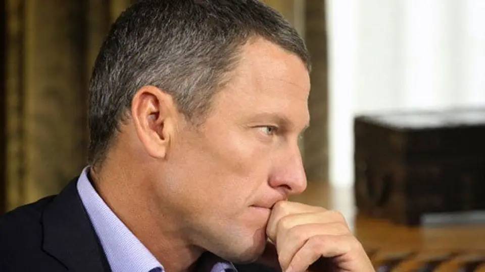 COI pide a Armstrong colaboración con autoridades antidopaje