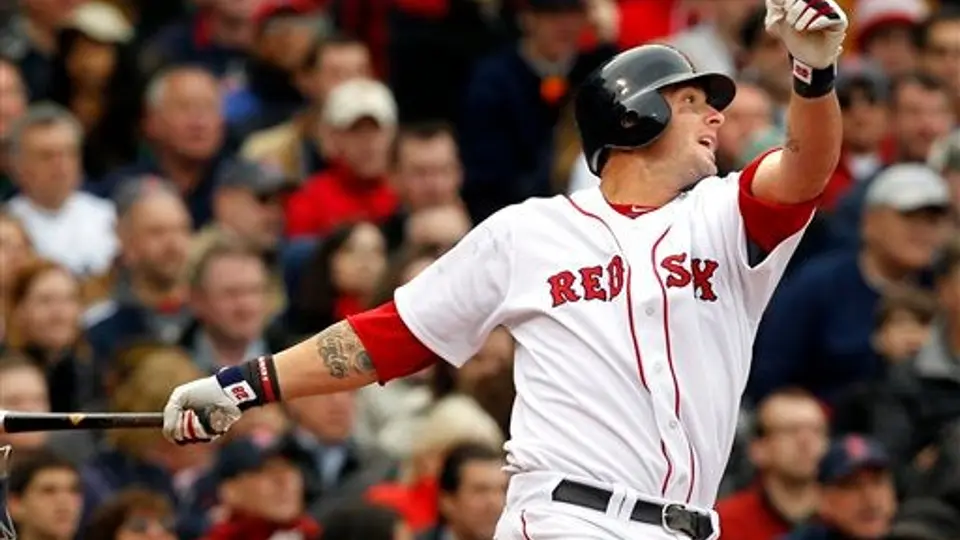El Titán colabora en primera victoria de Boston en la temporada