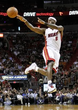 Miami 'aplasta' a Memphis 118-85