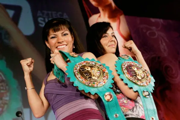 Desempate Nava vs Torres, por Cinturón Diamante