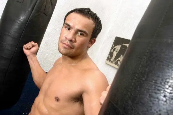 Márquez, feliz por concretar tercera pelea con Pacquiao