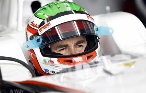 El Presidente Calderón le desea suerte a Checo Pérez