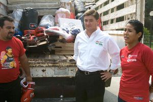 Surten de equipo deportivo a Arely Muciño