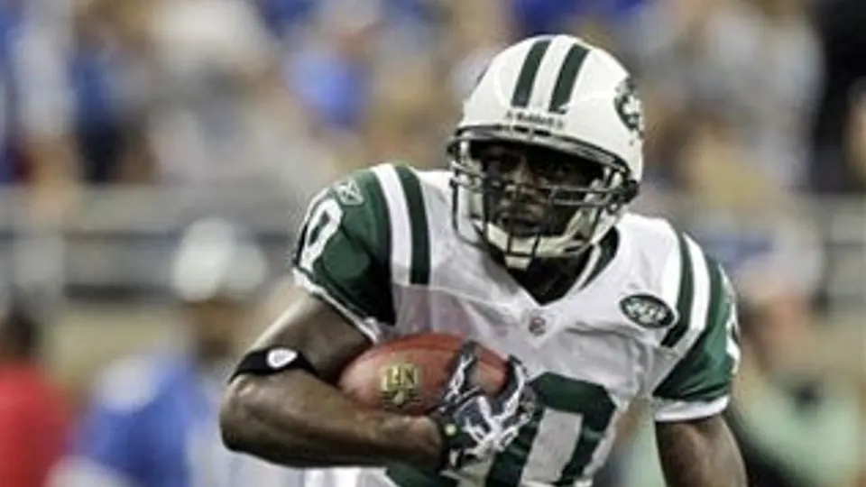Holmes seguirá con Jets por cinco años más