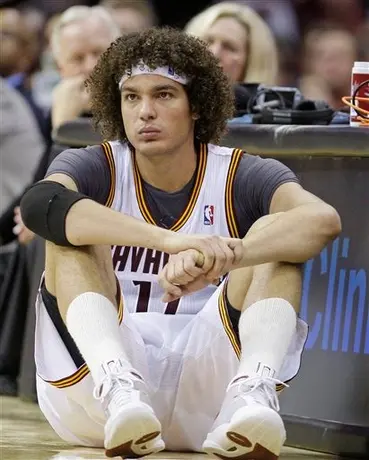 Anderson Varejao se pierde la campaña por lesión en el tobillo