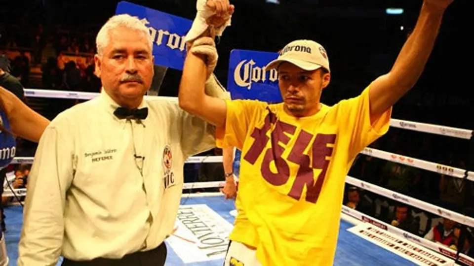 Jhonny González listo para otro título