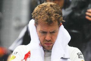 Vettel presenta disculpas a Red Bull