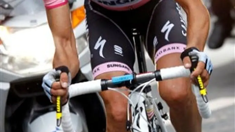 Alberto Contador sigue de líder en el Giro de Italia