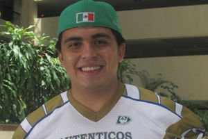 José Maltos está emocionado por su beca con los Mustangs