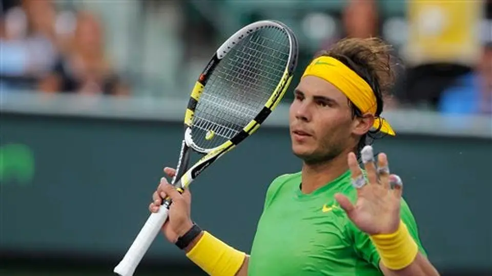 Avanzan Nadal y Federer a Octavos en Miami