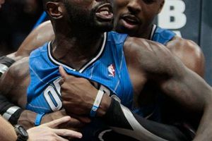 Jason Richardson y Zaza Pachulia, suspendidos por NBA