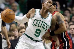 Boston derrota a Miami  85-82