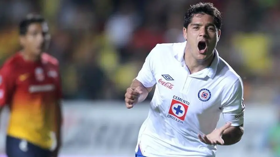Cruz Azul y América, los favoritos al título del C2013