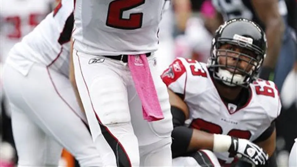 Atlanta vence 30-28 a Seattle en un juego dramático