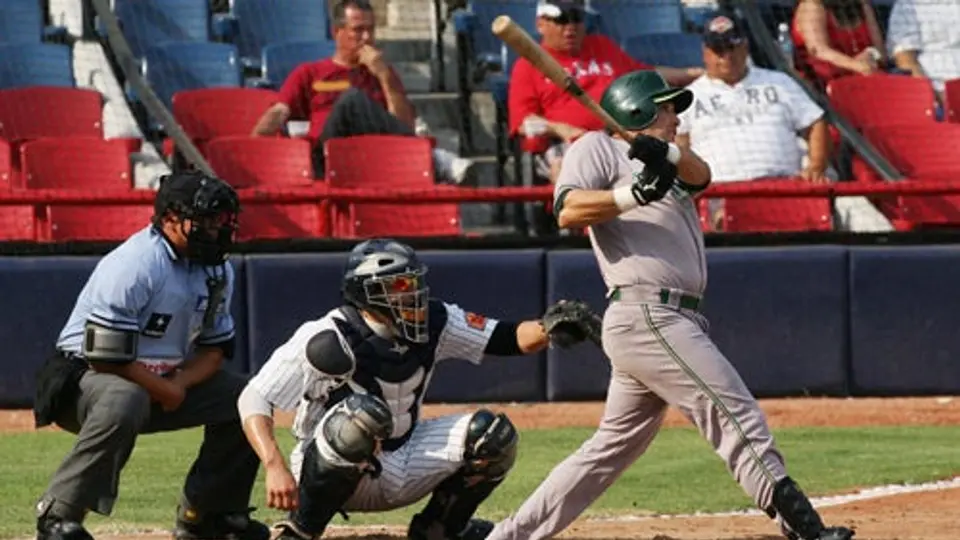 Sultanes cae 5 a 10 ante Broncos de Reynosa