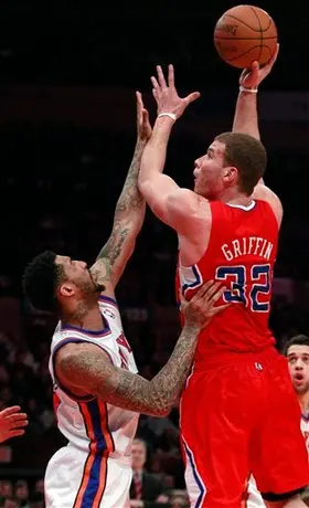Clippers vence a Knicks 116-108