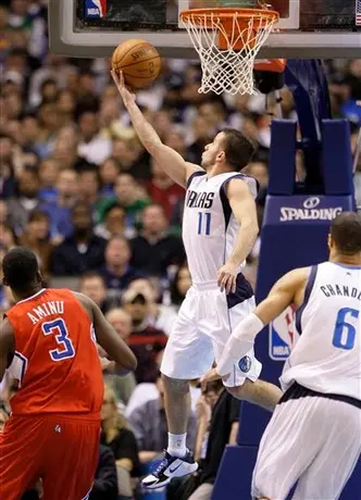 Terry y Barea guían victoria de 'Mavs' 112-105 ante Clippers