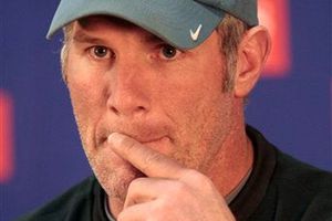 Favre no jugará ante Gigantes y termina racha de partidos