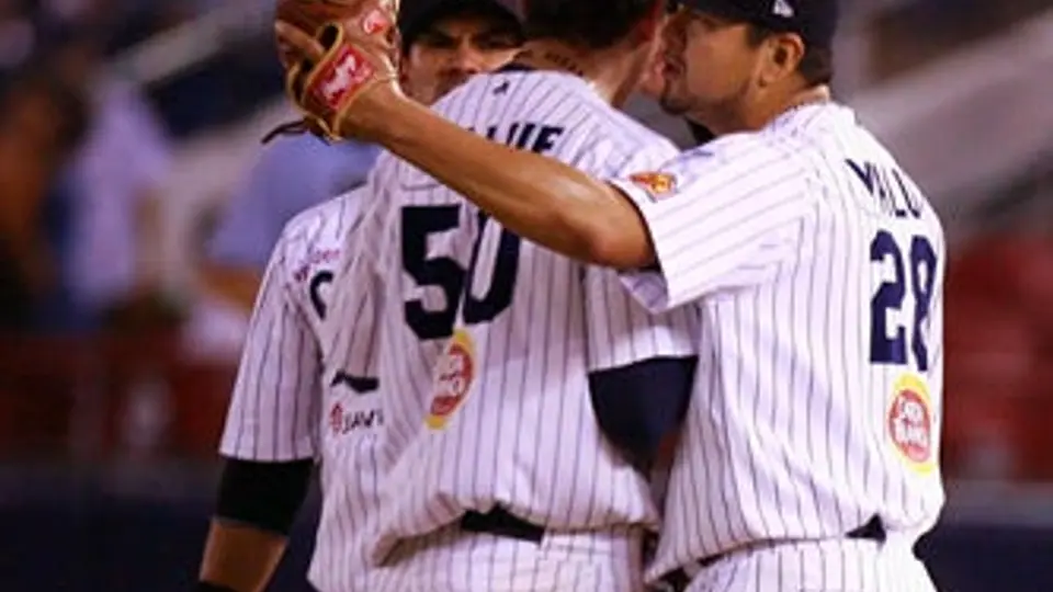 Sultanes consigue un respiro ante Diablos Rojos