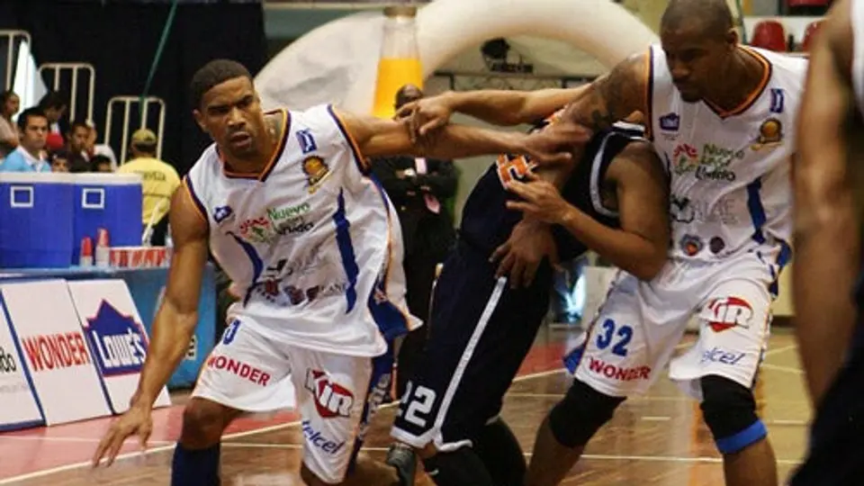 Jugadores y coach de Fuerza Regia irían al Star Game
