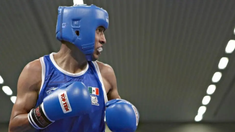 Mexicano Braulio Ávila asegura medalla de bronce en Boxeo