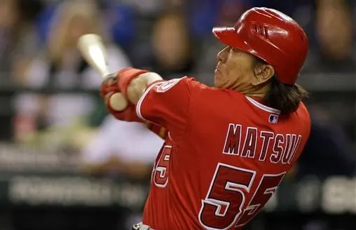 Oakland firma a Hideki Matsui por un año y 4.25 mdd