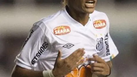 Me quedo en Santos: Neymar