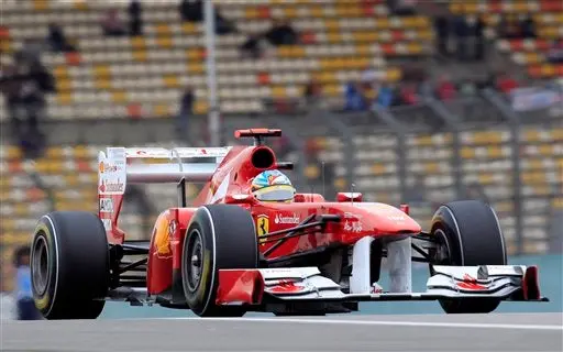 Mi Ferrari va muy despacio: Fernando Alonso