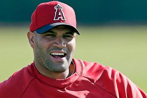 Pujols regresa con los Angelinos