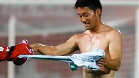 Futbolista japonés preocupado por situación en su país