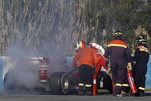 Se incendia monoplaza de Ferrari en pruebas de Jerez