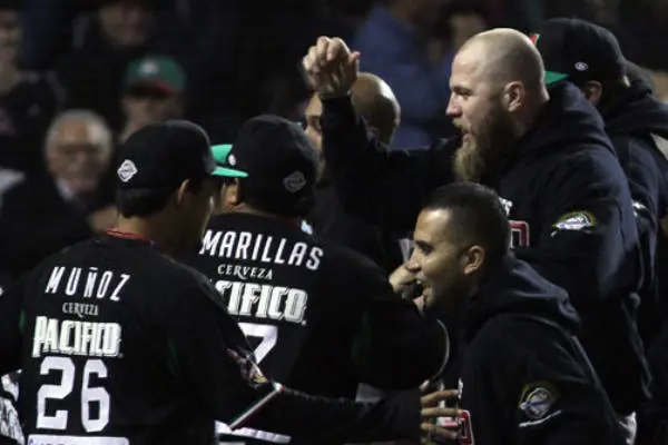 Yaquis se corona Campeón de la Serie del Caribe 2013